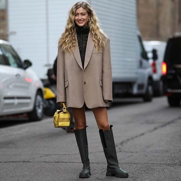 GANNI black knee high faux fur lined chunky boots with tabs - Picture 12 of 16